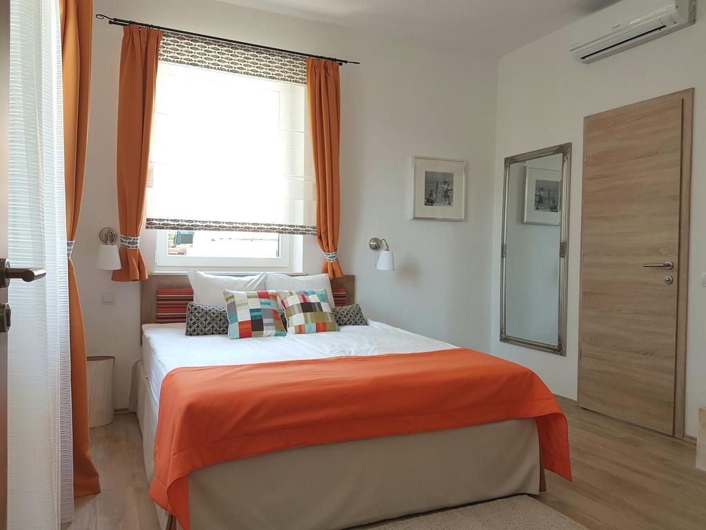 Villa Millennium Balatonalmádi Екстериор снимка